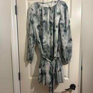 Anthropologie’s Cloth & Stone Gray Floral Long Sleeve Dress